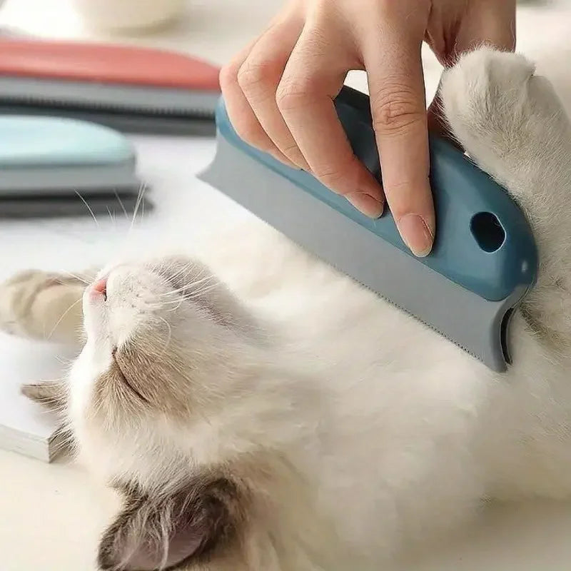 Brosse Élimine-Poils pour Chiens et Chats – Efficace sur Voitures, Canapés, Tapis, Vêtements et Paniers – L'outil indispensable pour un intérieur sans poils.